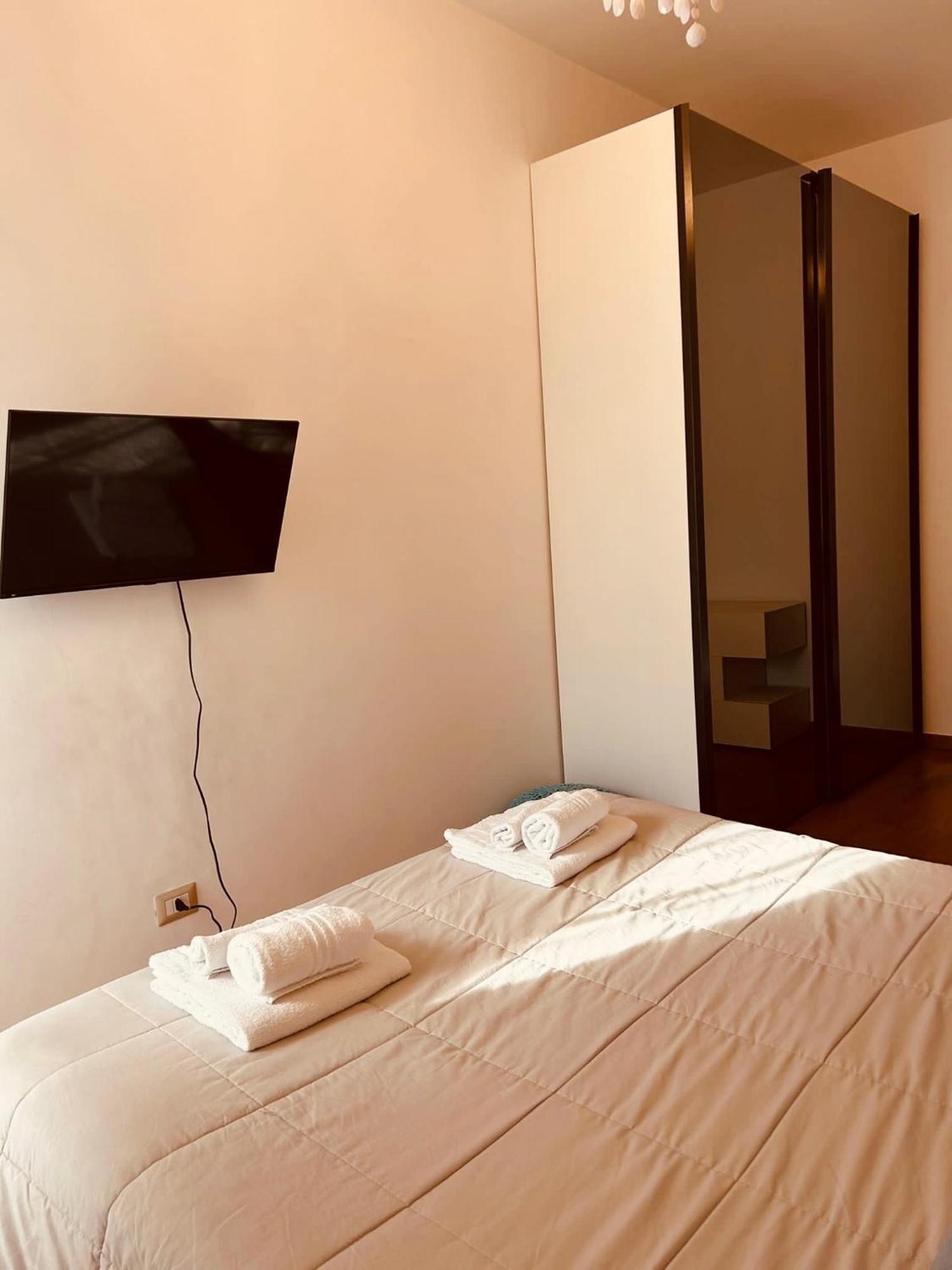 Guest House Melo Бари Экстерьер фото